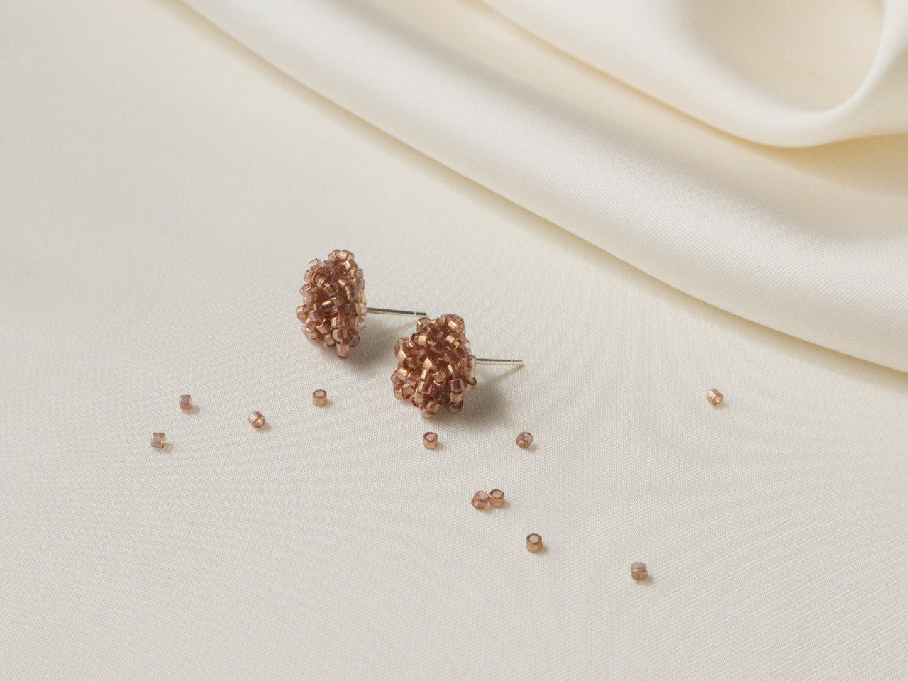 Rosette Studs