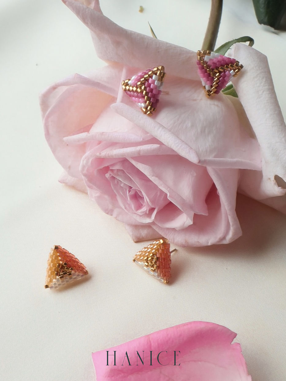 Mini mosaic studs