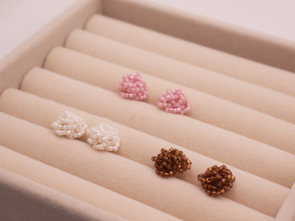 Rosette Studs