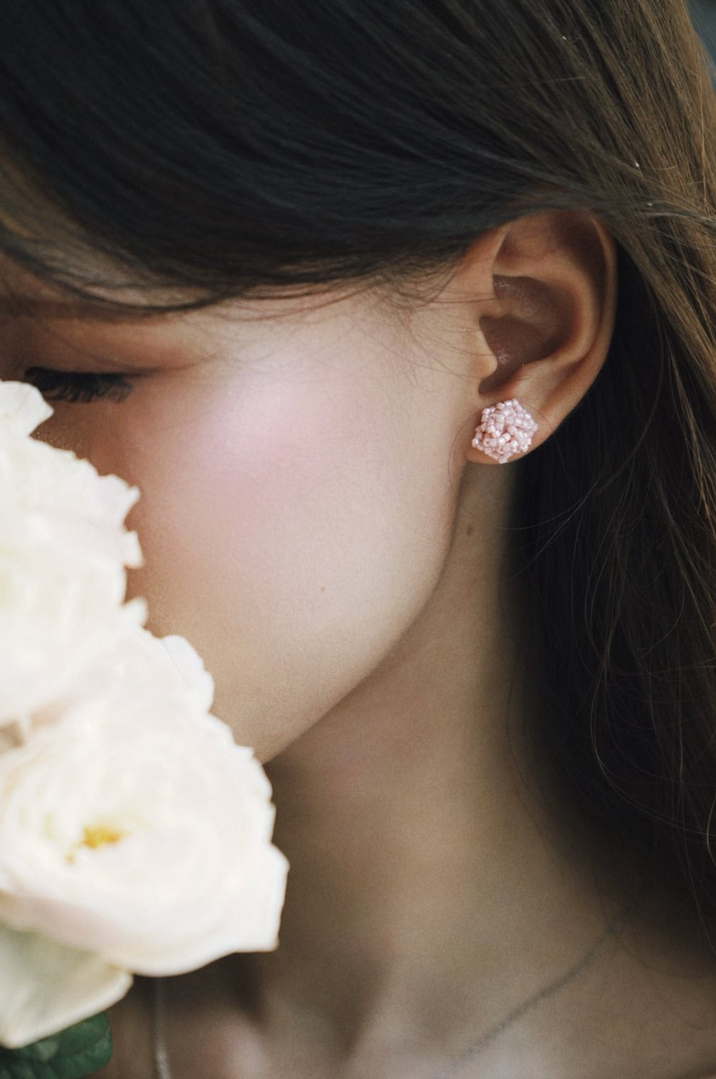 Rosette Studs